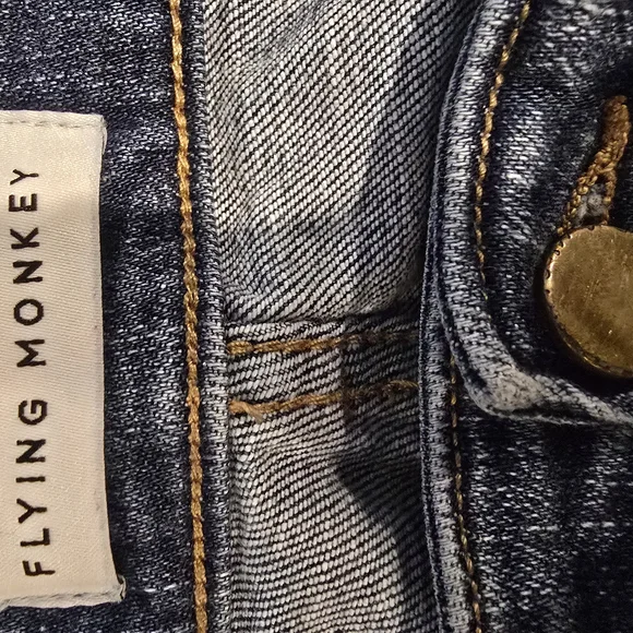 Flying Monkey Distressed Raw Hem Jeans – Size 31 - Picture 4 of 5